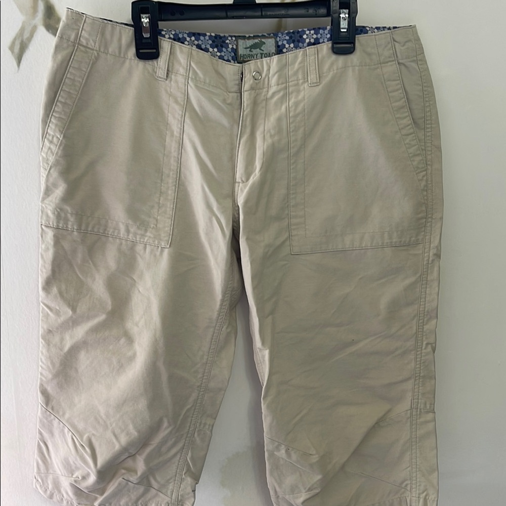 Horny Toad Tan Capri Outdoor Pants